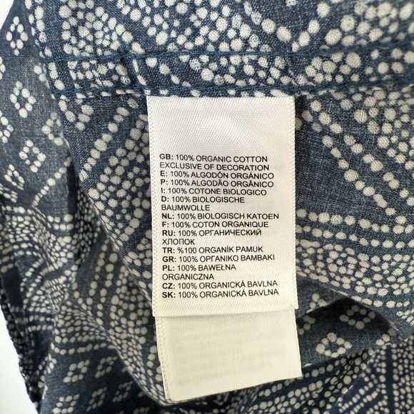 The North Face Blue Geometric Tank Top - Picture 4 of 4